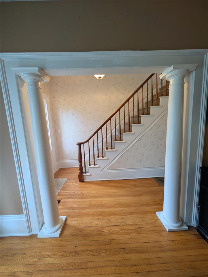 301 W Washington Street, Greenville, MI, 48838-2263