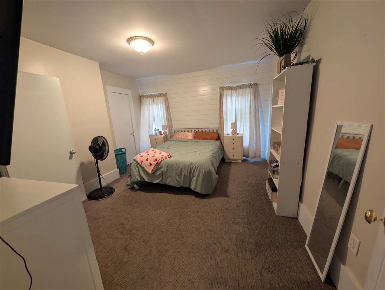 301 W Washington Street, Greenville, MI, 48838-2263