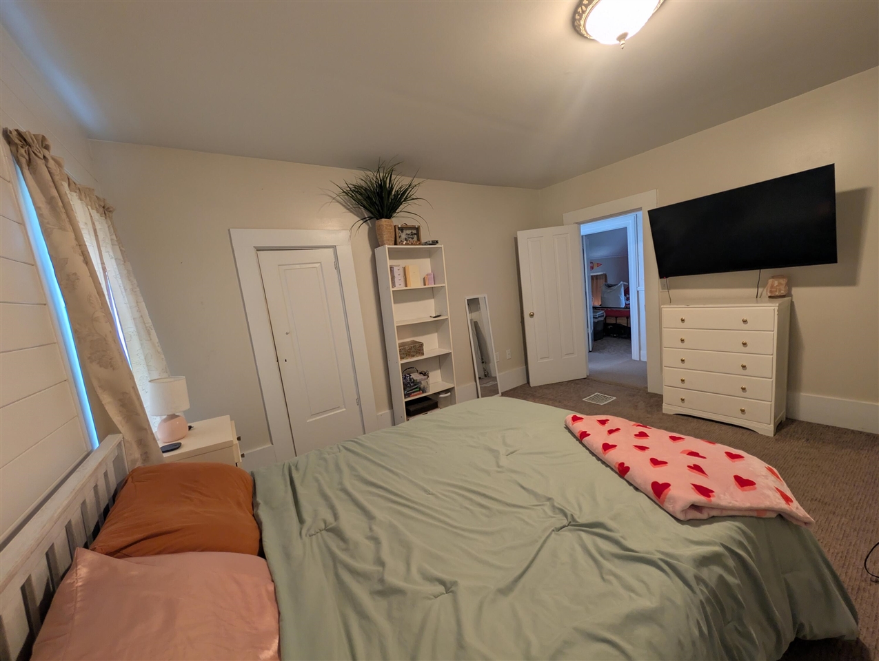 301 W Washington Street, Greenville, MI, 48838-2263