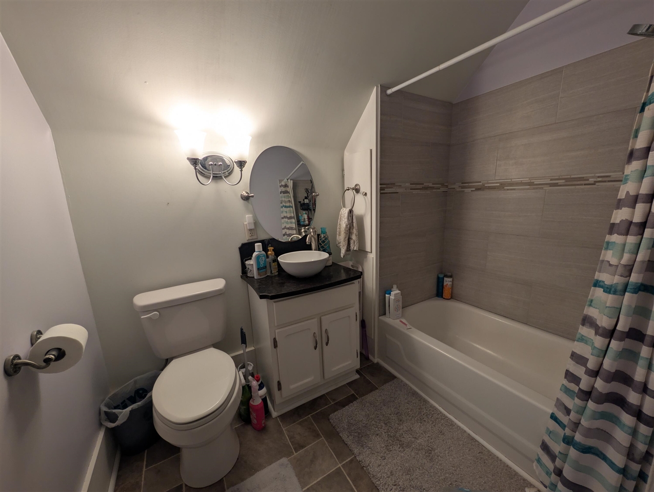 301 W Washington Street, Greenville, MI, 48838-2263