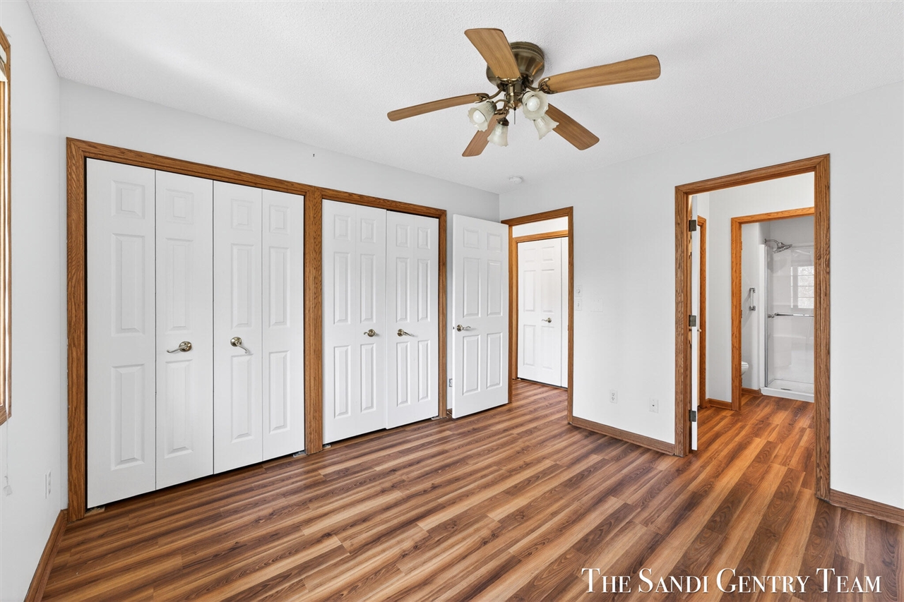 17101 Grandview Drive, Spring Lake, MI, 49456-9026