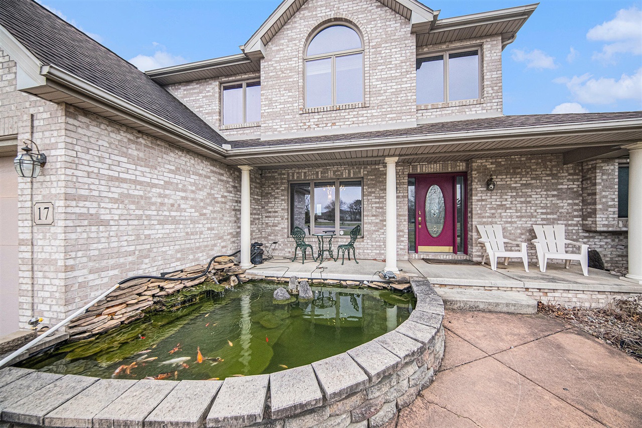 17 Coronado Drive, Jackson, MI, 49201-9842