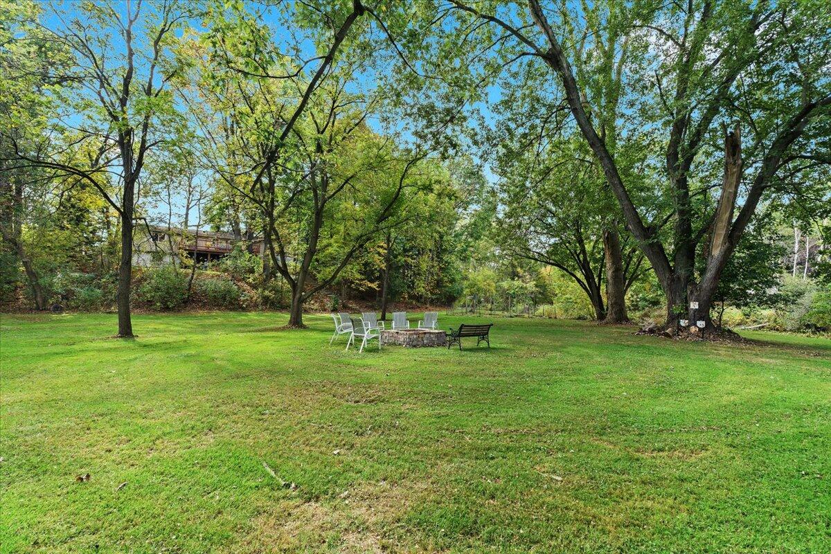 10932 Green Oaks Drive, South Lyon, MI, 48178-9345