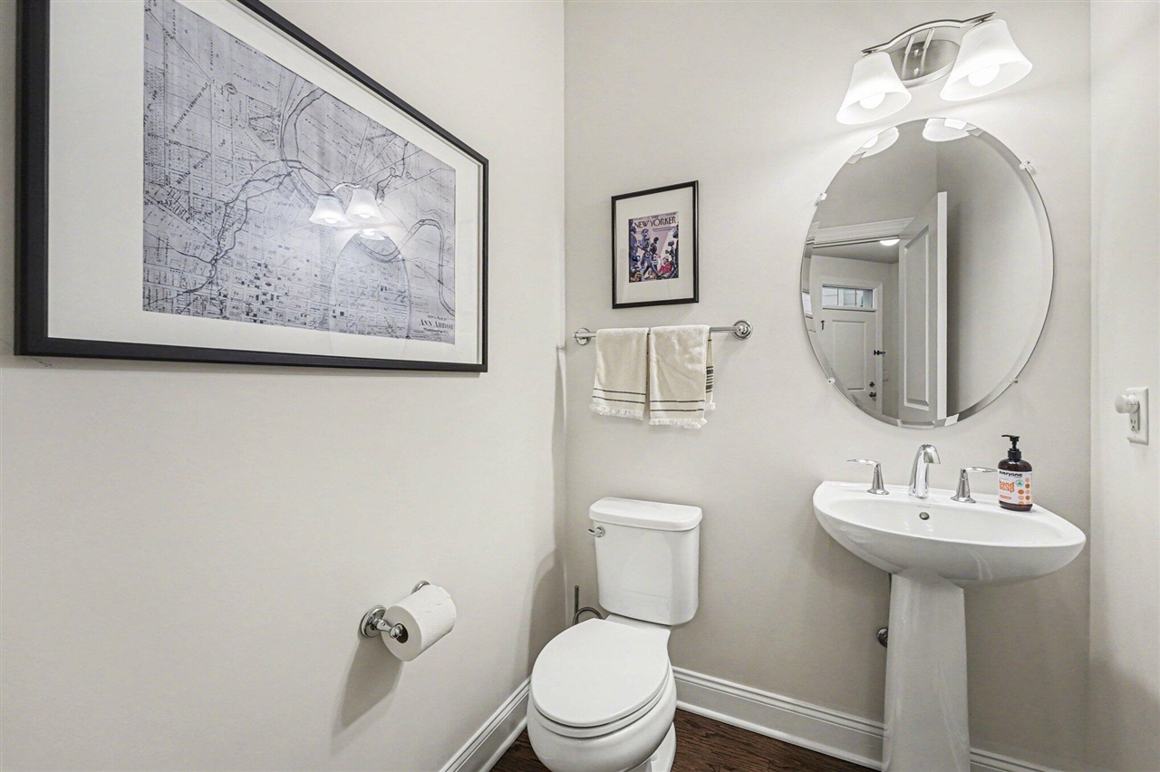 3212 Brackley Drive, Ann Arbor, MI, 48105-1181