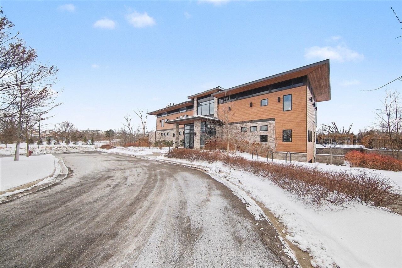 3212 Brackley Drive, Ann Arbor, MI, 48105-1181