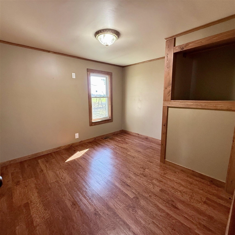 5305 N Osborn Road, Riverdale, MI, 48877-9796