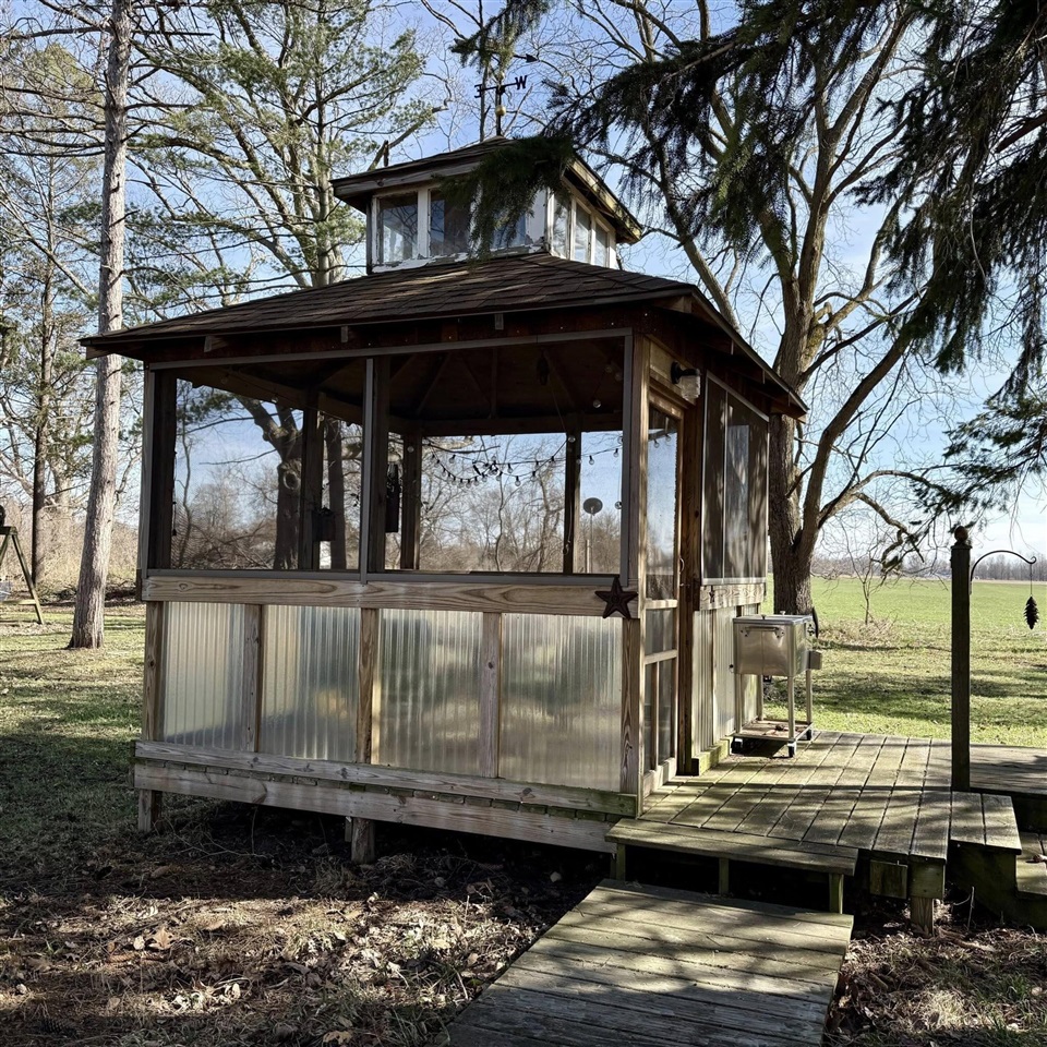 5305 N Osborn Road, Riverdale, MI, 48877-9796