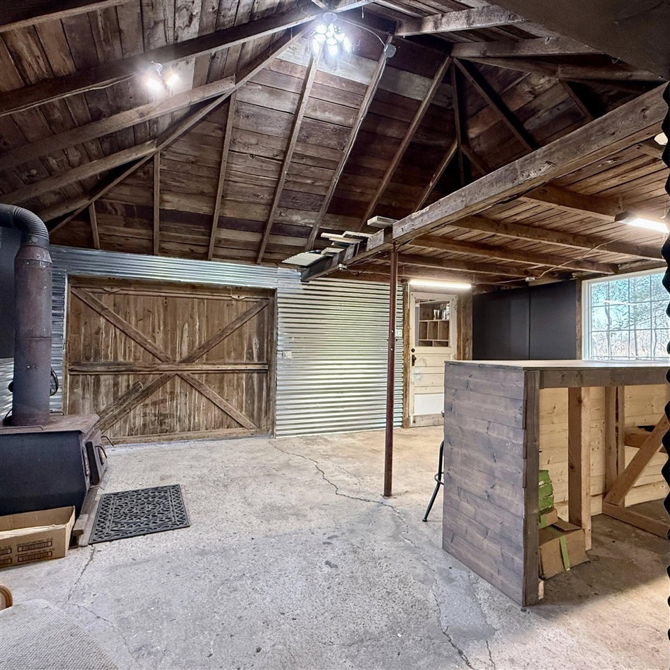 5305 N Osborn Road, Riverdale, MI, 48877-9796