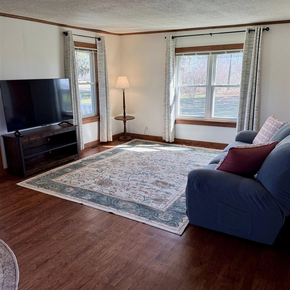 5305 N Osborn Road, Riverdale, MI, 48877-9796