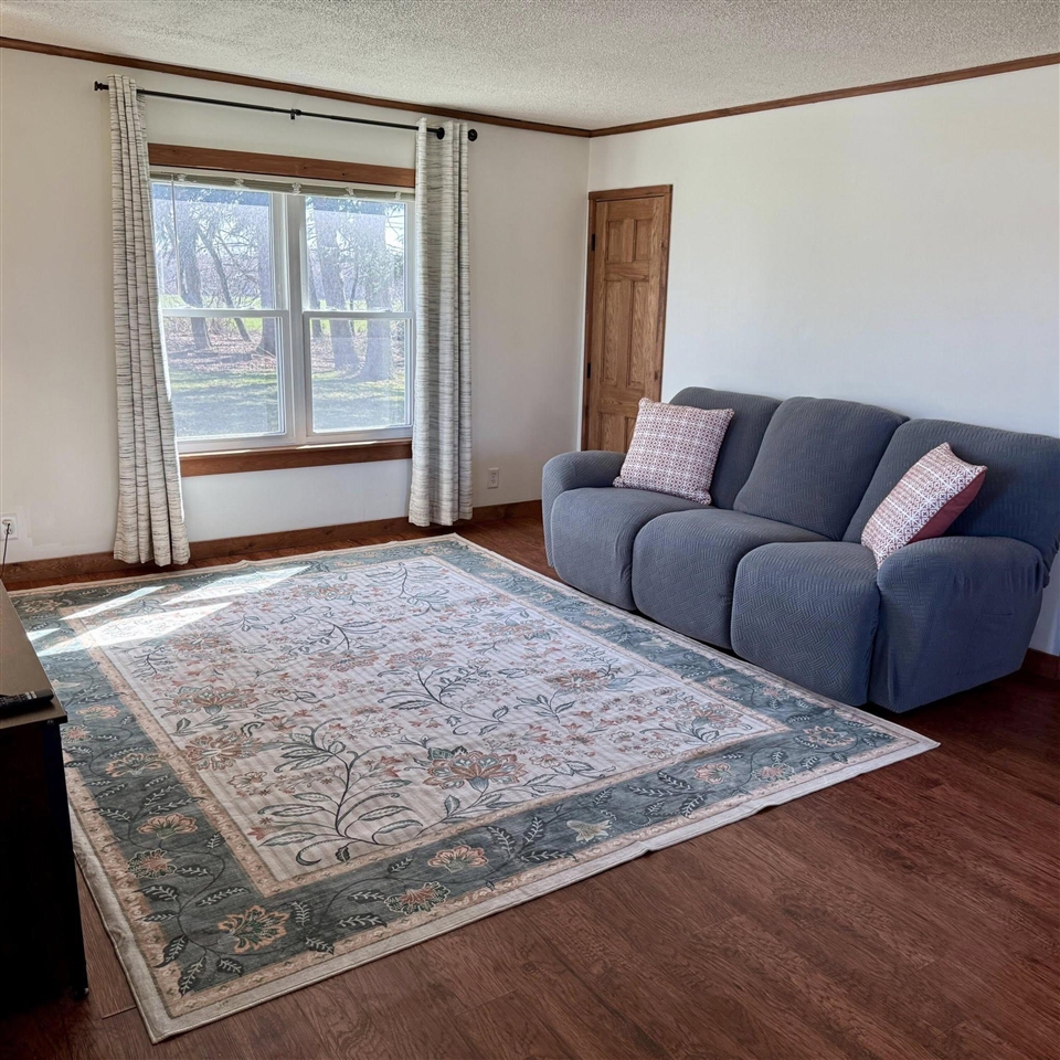 5305 N Osborn Road, Riverdale, MI, 48877-9796