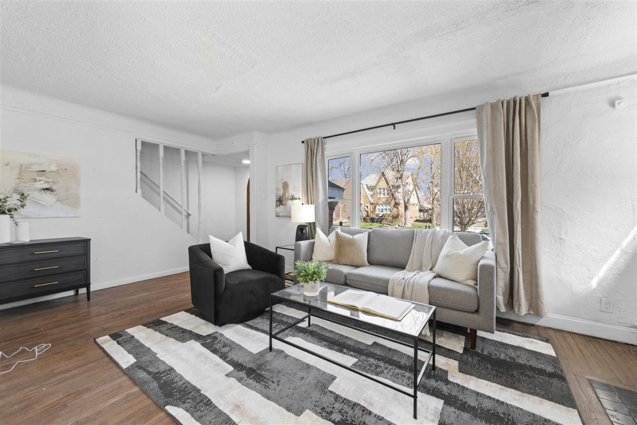 5541 Grayton Street, Detroit, MI, 48224-2151