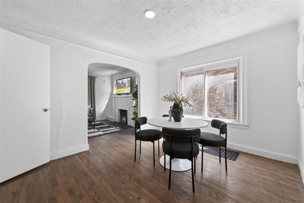 5541 Grayton Street, Detroit, MI, 48224-2151