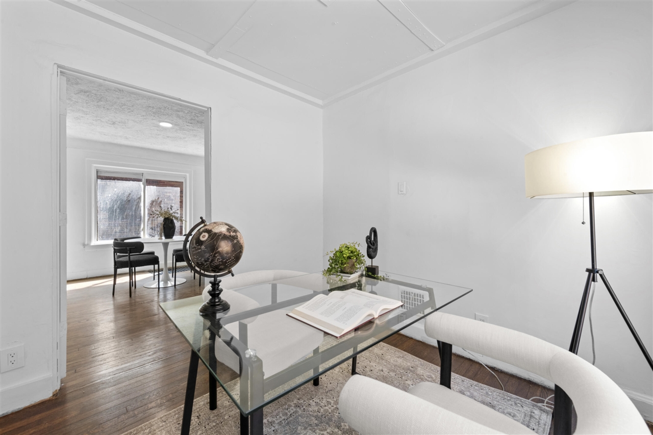 5541 Grayton Street, Detroit, MI, 48224-2151