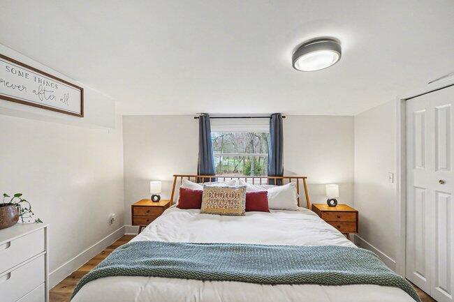 11818 128th Avenue, Grand Haven, MI, 49417-8606