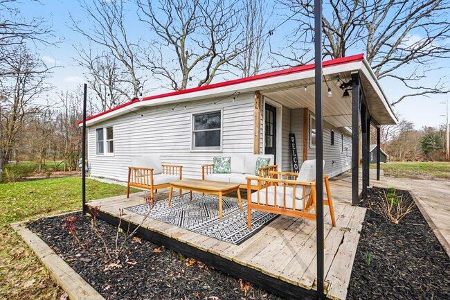 11818 128th Avenue, Grand Haven, MI, 49417-8606