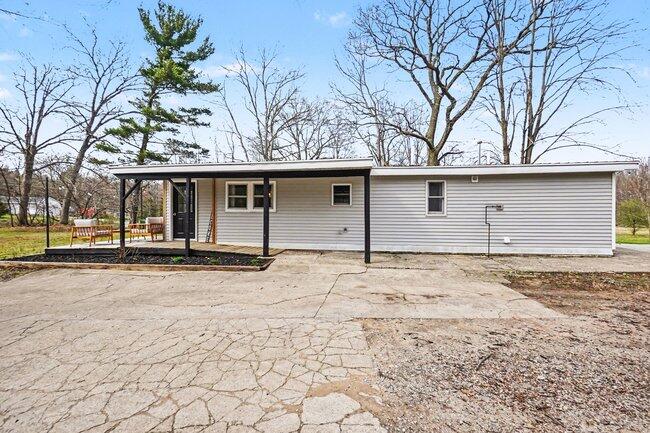 11818 128th Avenue, Grand Haven, MI, 49417-8606