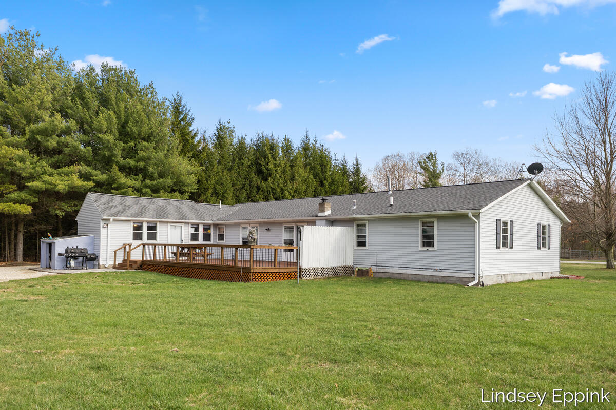 4597 E 128th Street, Grant, MI, 49327-9326