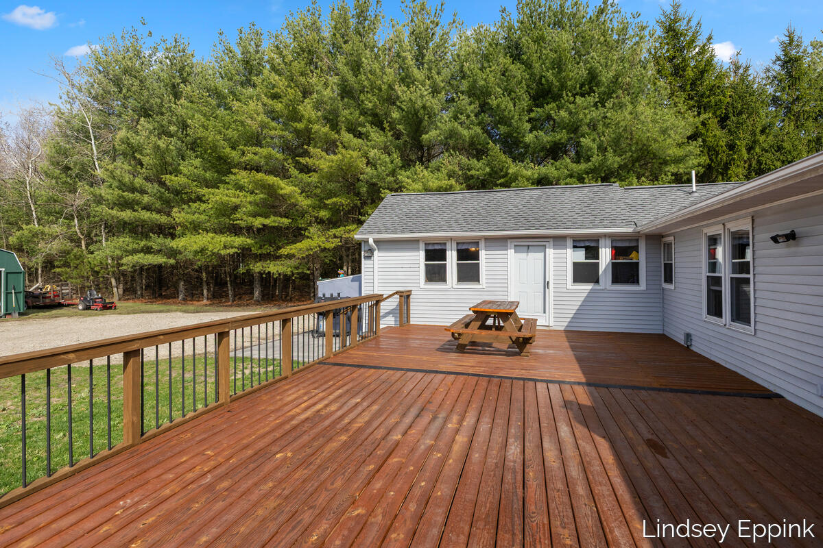 4597 E 128th Street, Grant, MI, 49327-9326