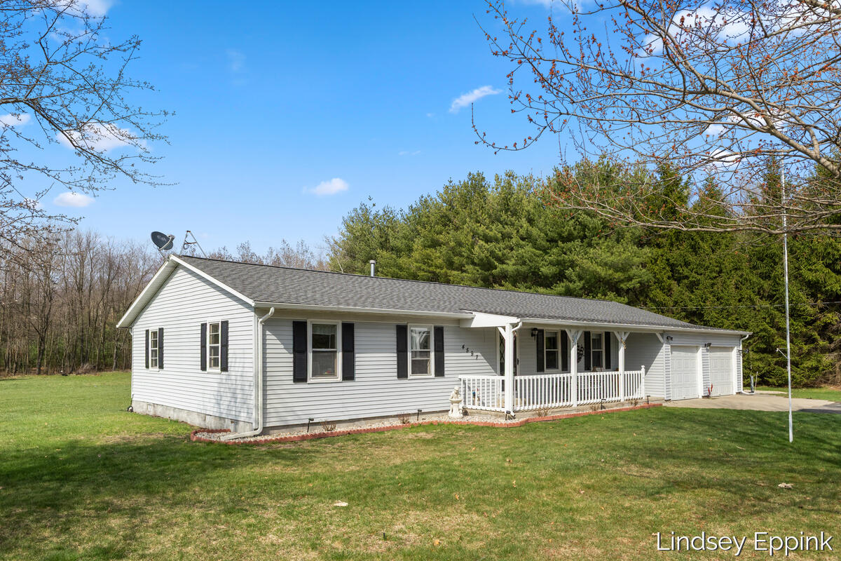 4597 E 128th Street, Grant, MI, 49327-9326