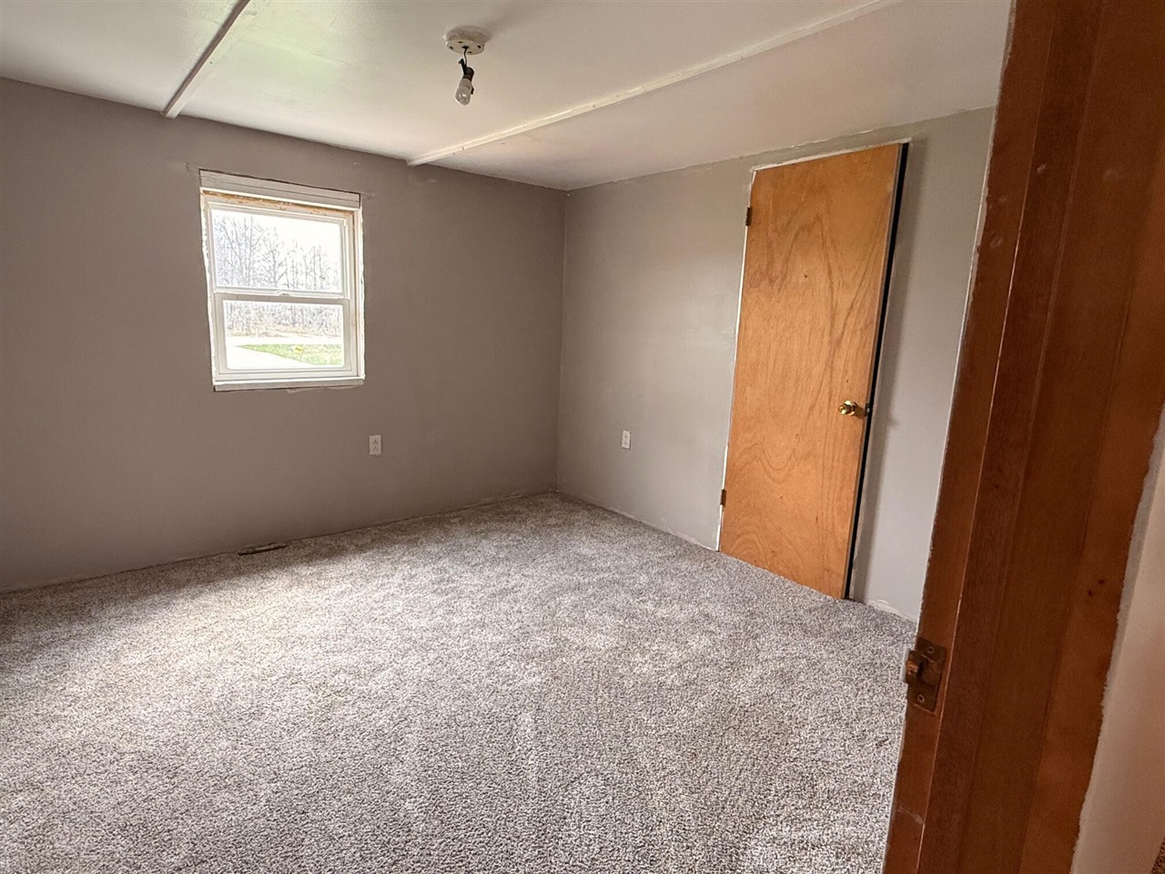 4597 E 128th Street, Grant, MI, 49327-9326