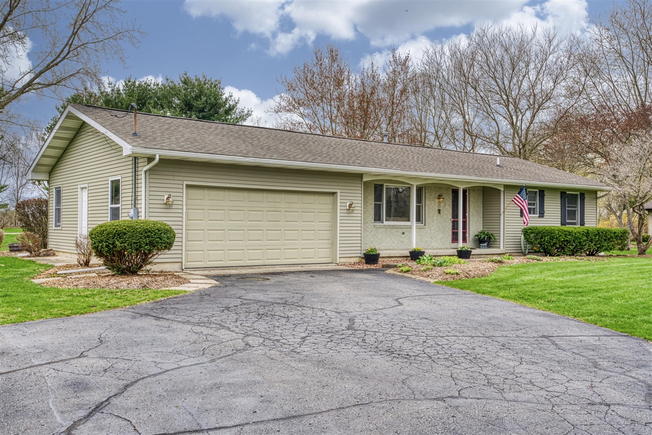 13271 E Old Us Highway 12, Chelsea, MI, 48118-9666