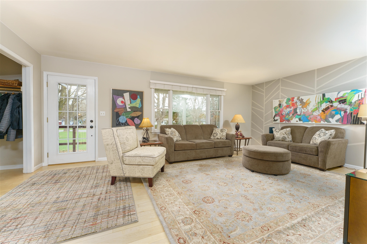 13271 E Old Us Highway 12, Chelsea, MI, 48118-9666