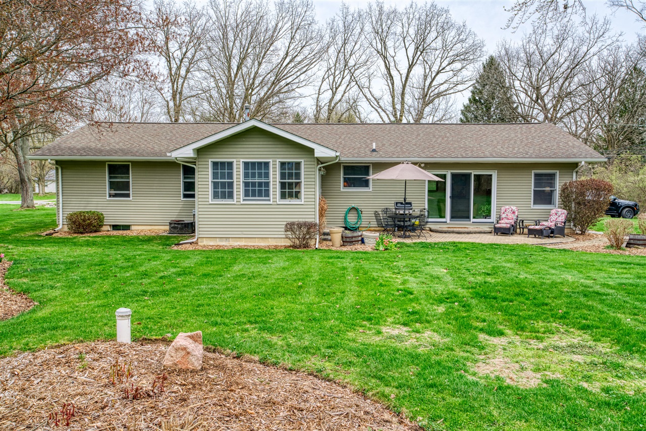 13271 E Old Us Highway 12, Chelsea, MI, 48118-9666