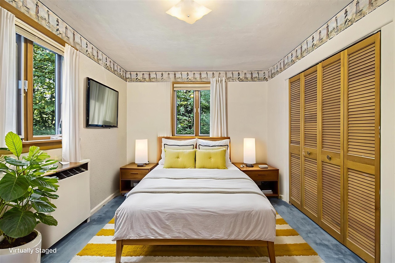 1540 Lakeshore Drive, Ludington, MI, 49431