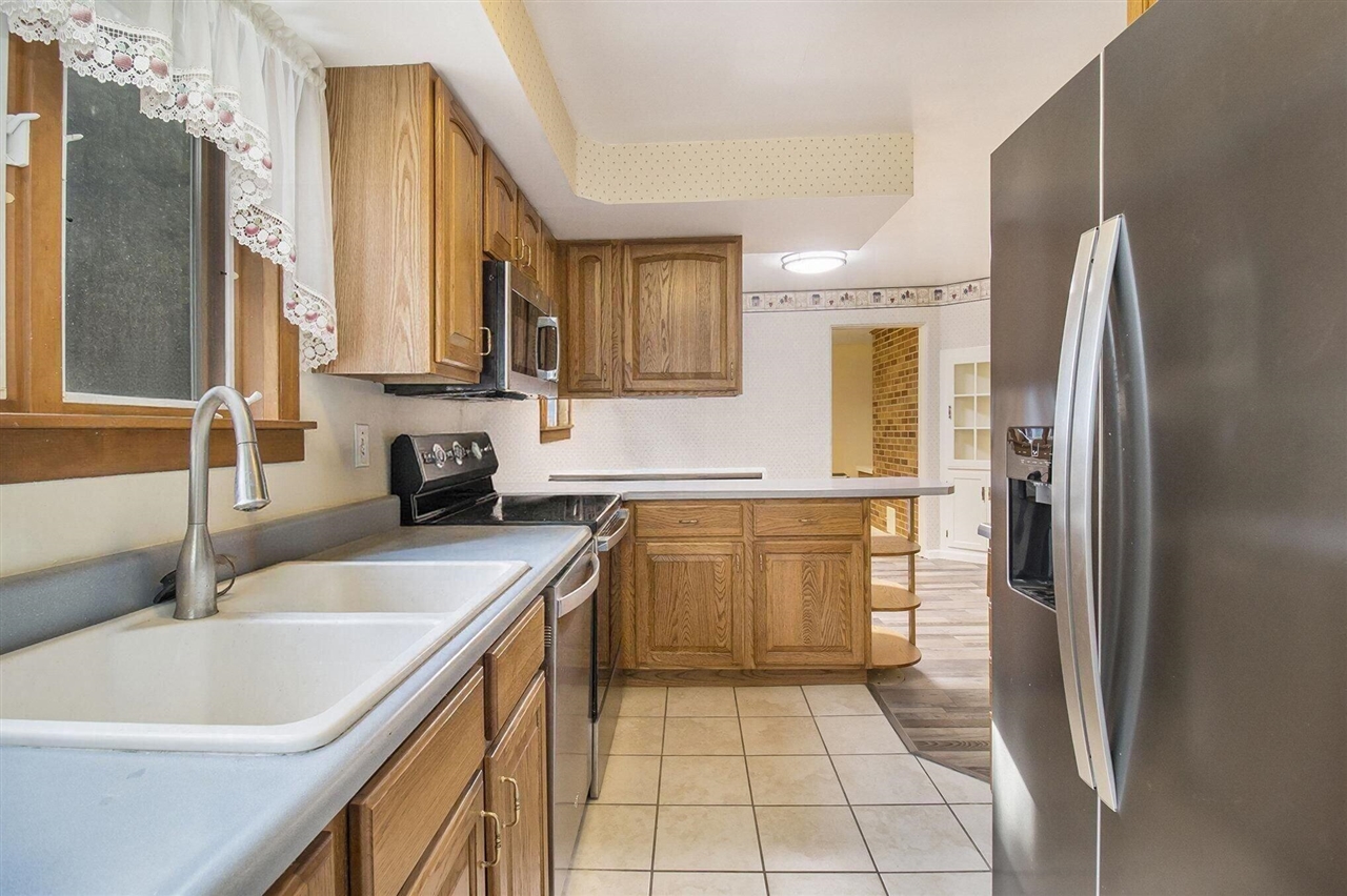 1540 Lakeshore Drive, Ludington, MI, 49431