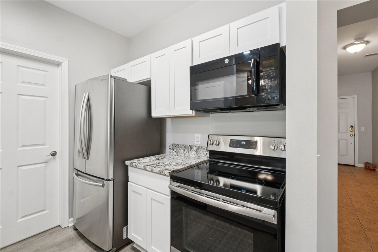 9631 Lakeside Drive UNIT&nbsp;68, Ypsilanti, MI, 48197-3031