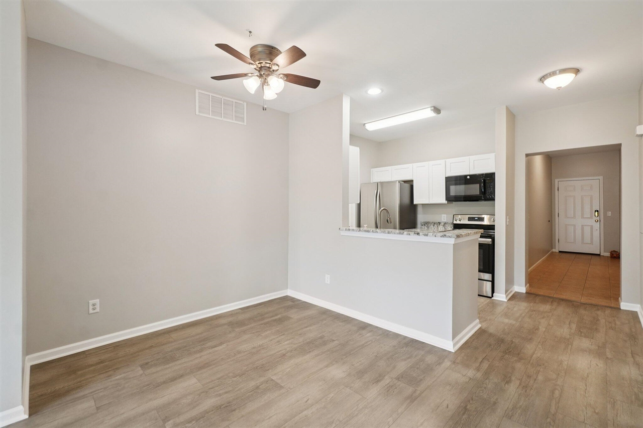 9631 Lakeside Drive UNIT&nbsp;68, Ypsilanti, MI, 48197-3031