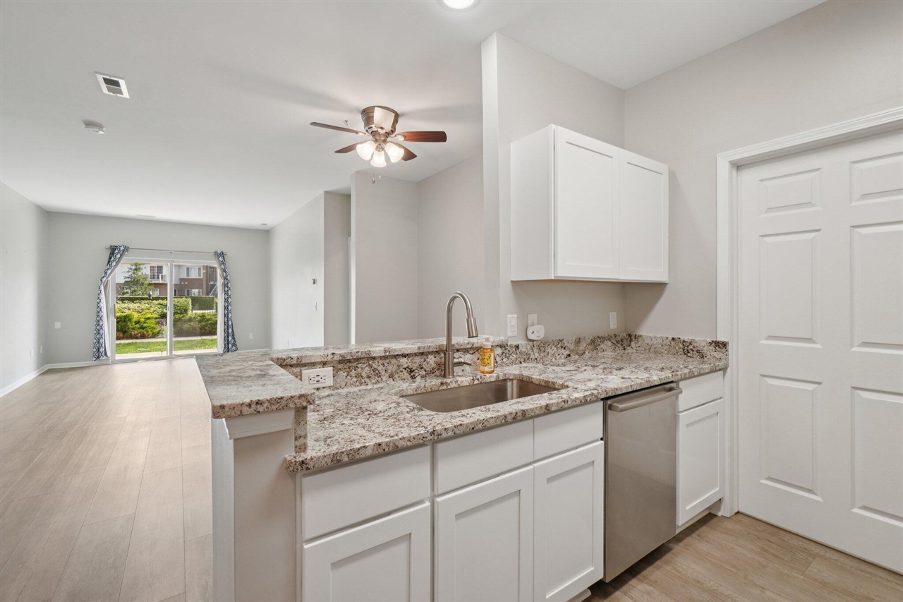 9631 Lakeside Drive UNIT&nbsp;68, Ypsilanti, MI, 48197-3031