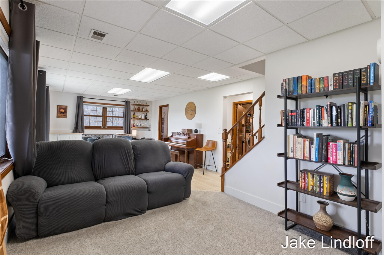 175 84th Street, Byron Center, MI, 49315-8825