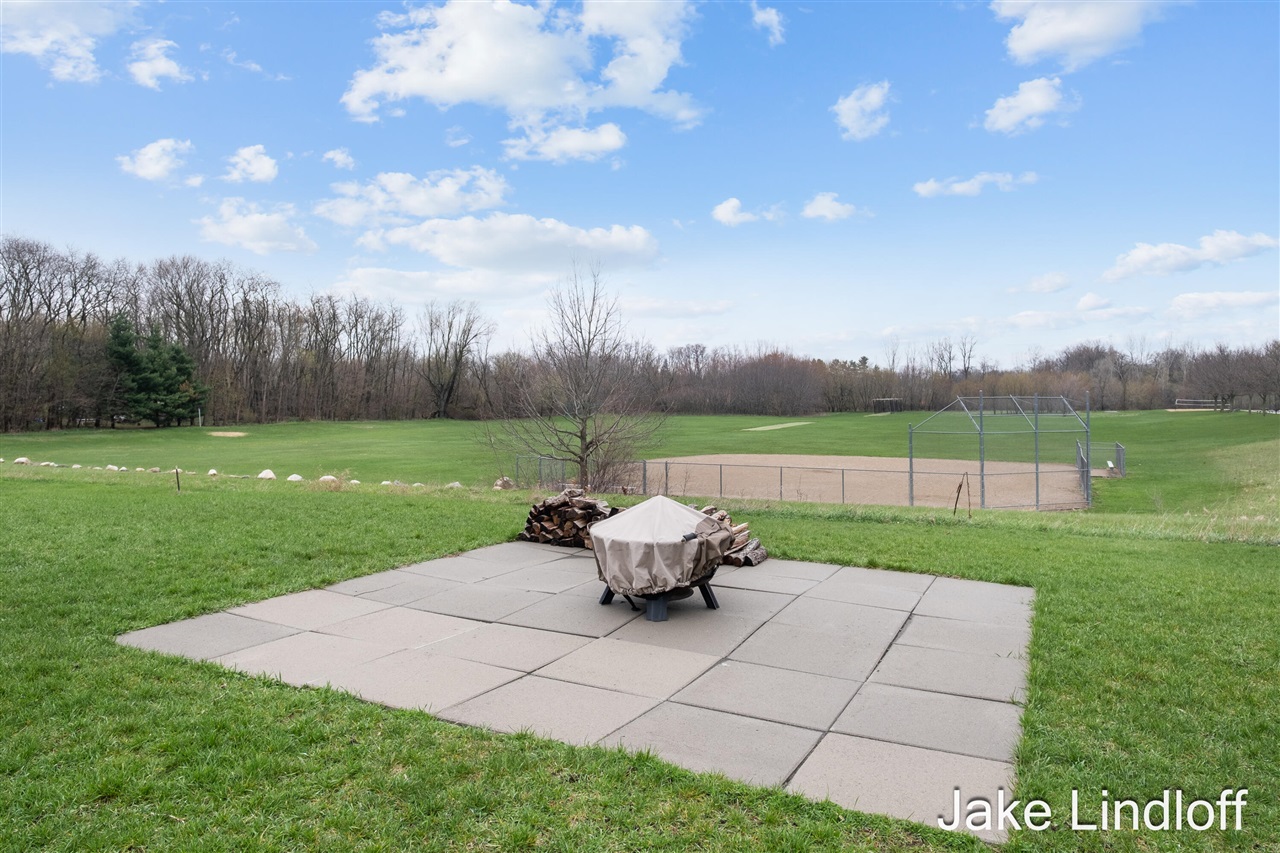 175 84th Street, Byron Center, MI, 49315-8825