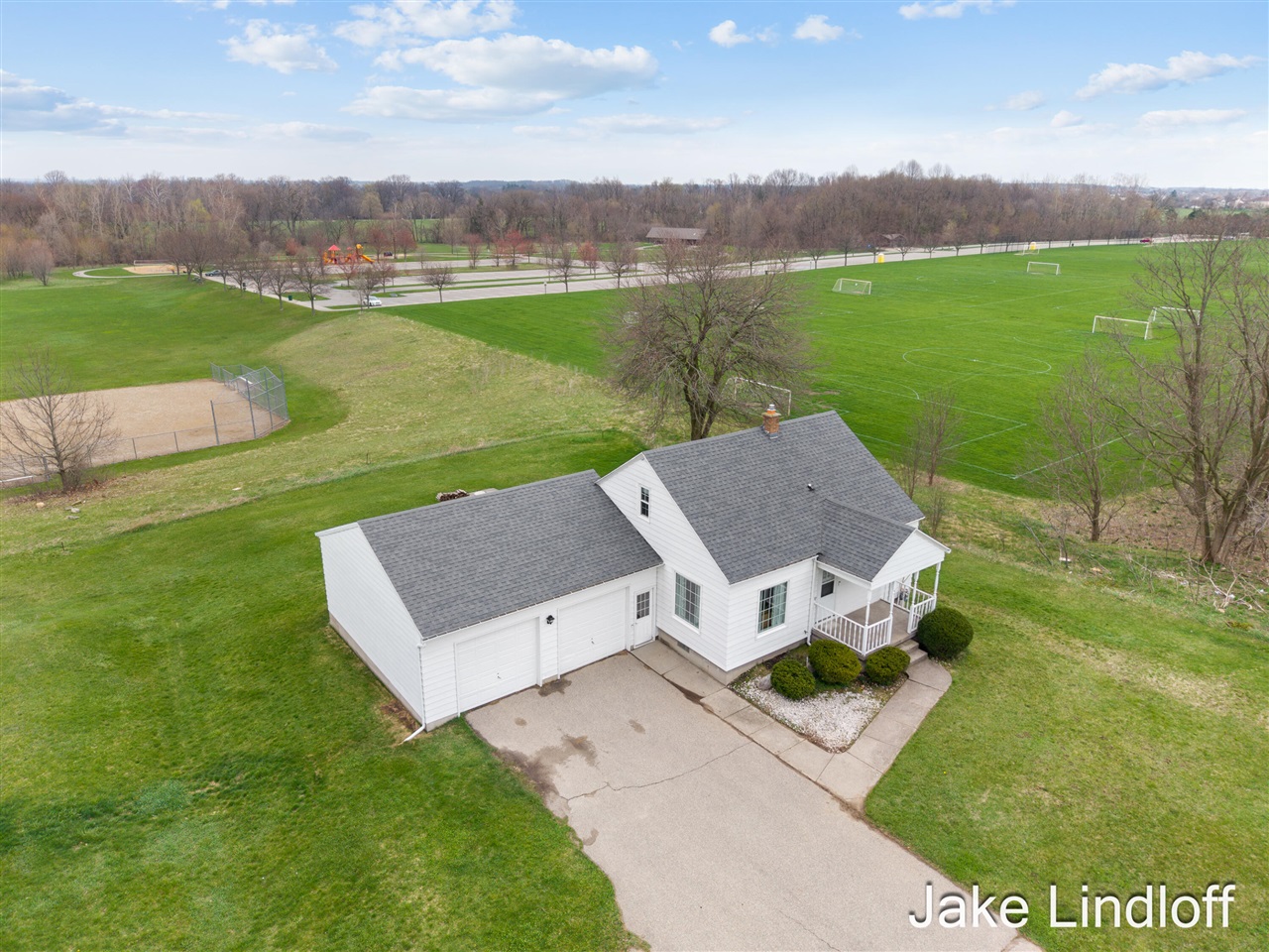 175 84th Street, Byron Center, MI, 49315-8825