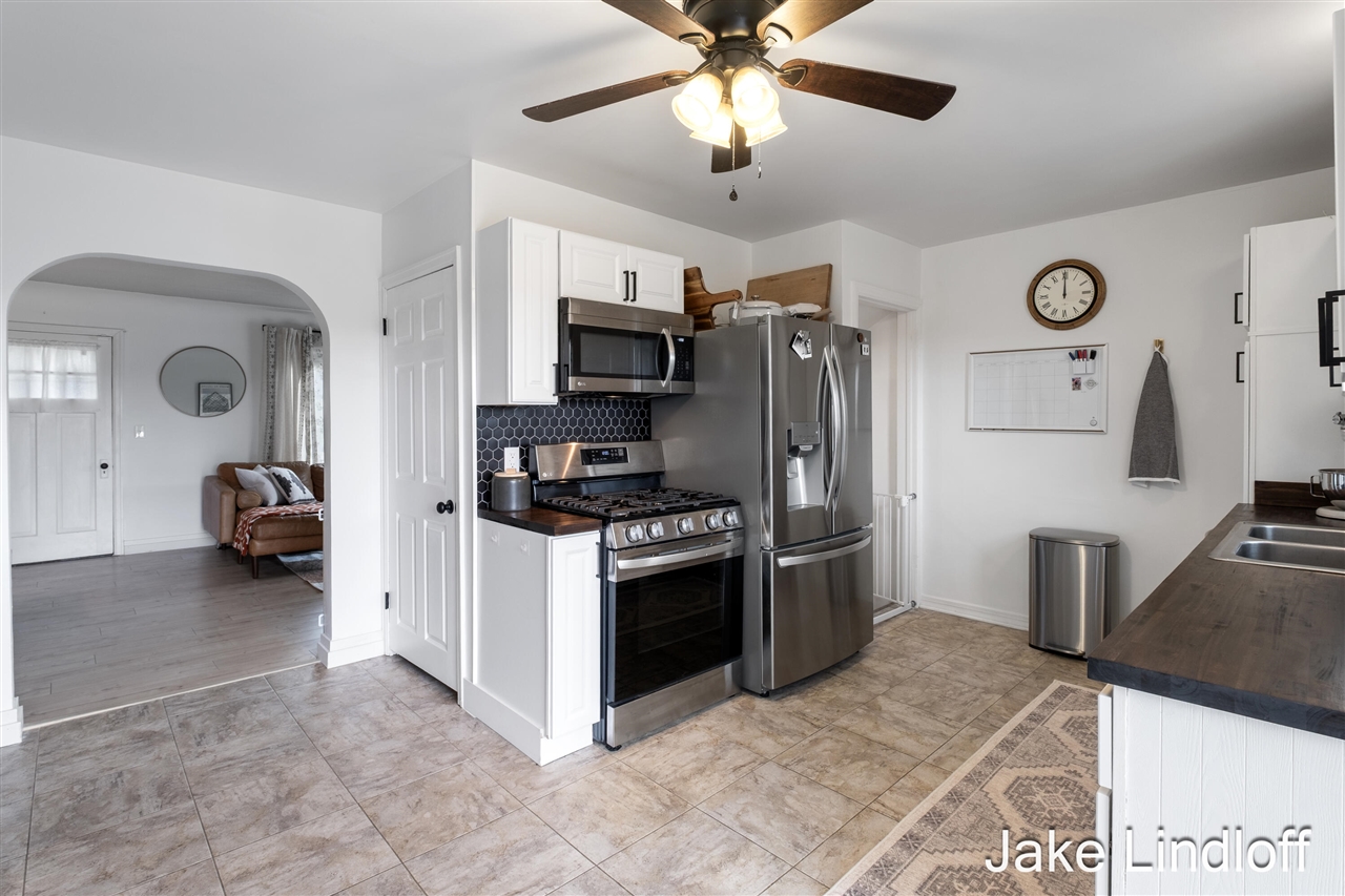 175 84th Street, Byron Center, MI, 49315-8825