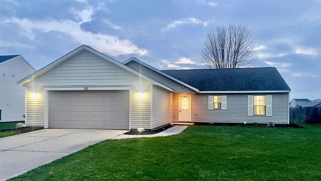 191 Sweet Meadow Drive, Kent City, MI, 49330