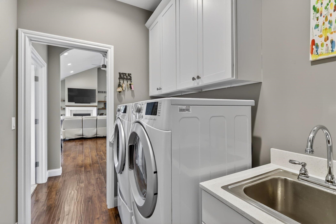 6310 N 32nd Street, Richland, MI, 49083-9425