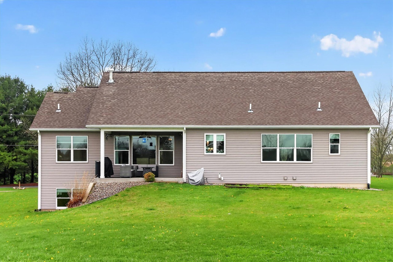 6310 N 32nd Street, Richland, MI, 49083-9425