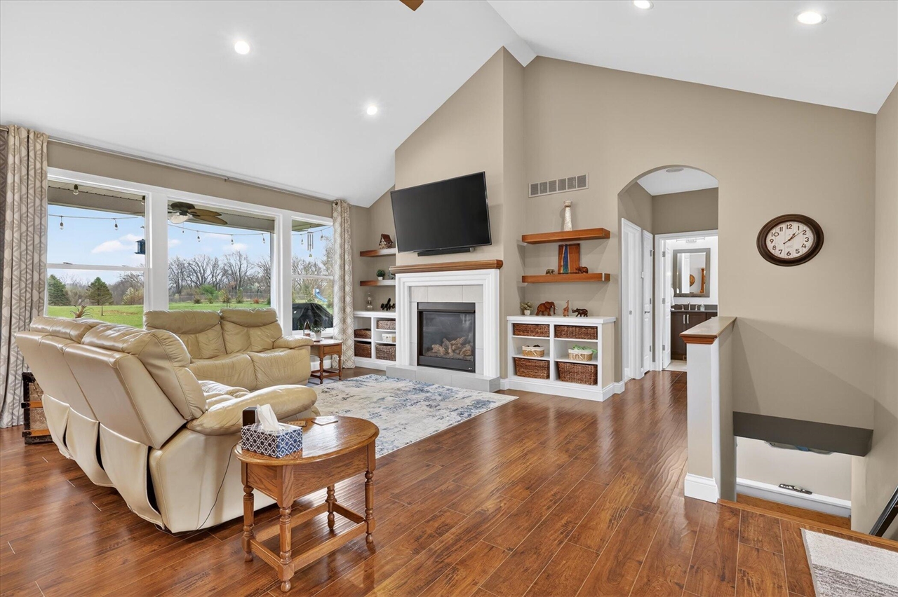 6310 N 32nd Street, Richland, MI, 49083-9425