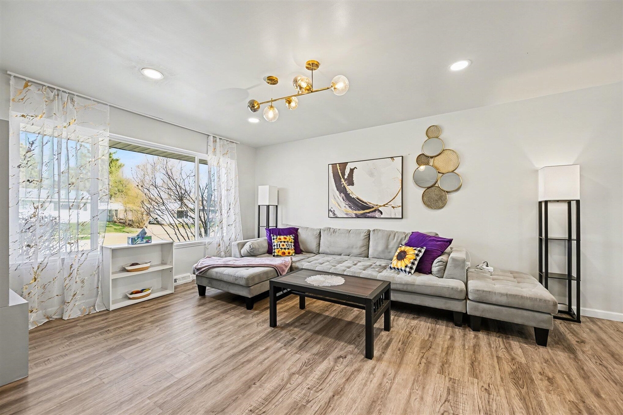 2419 Faye Drive, Ann Arbor, MI, 48103-3418