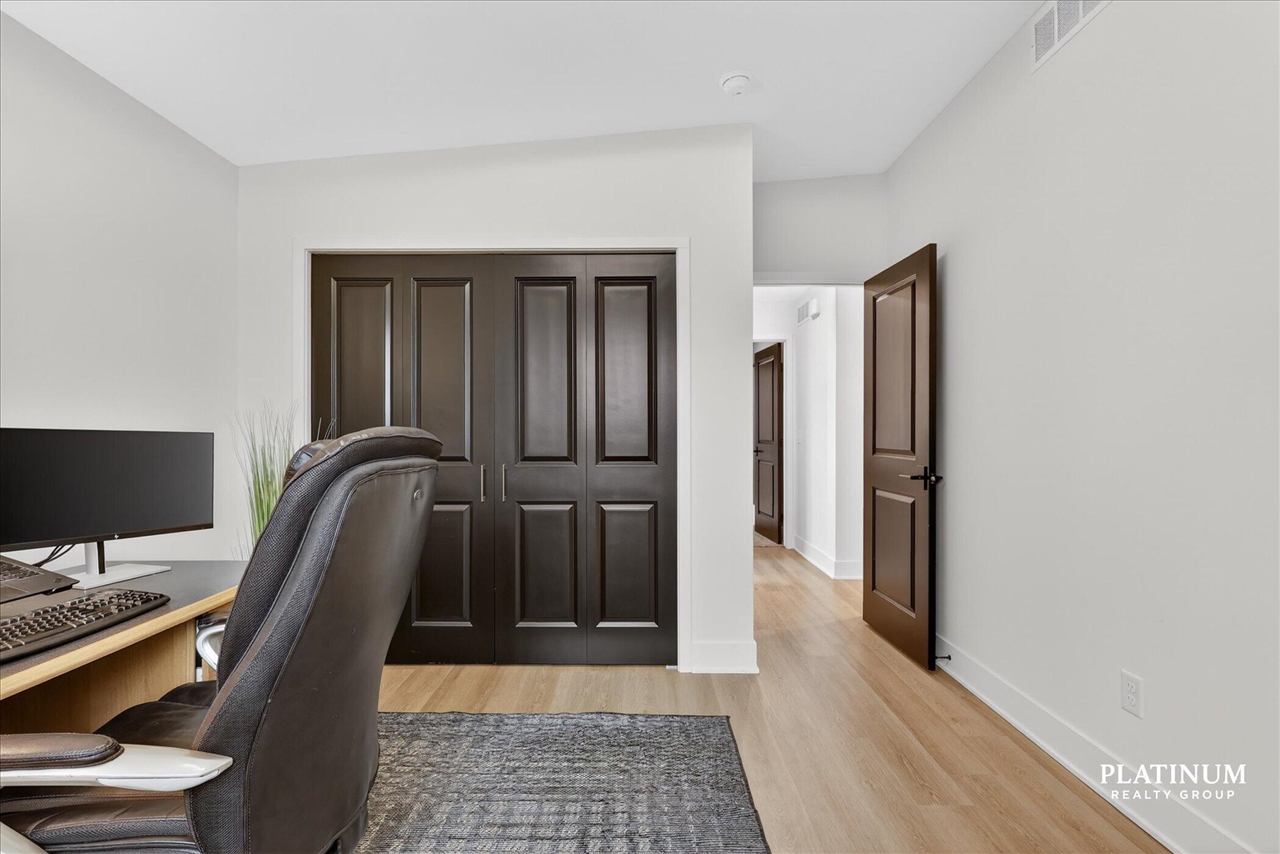 6879 Vista De Oro Drive, Rockford, MI, 49341-9469