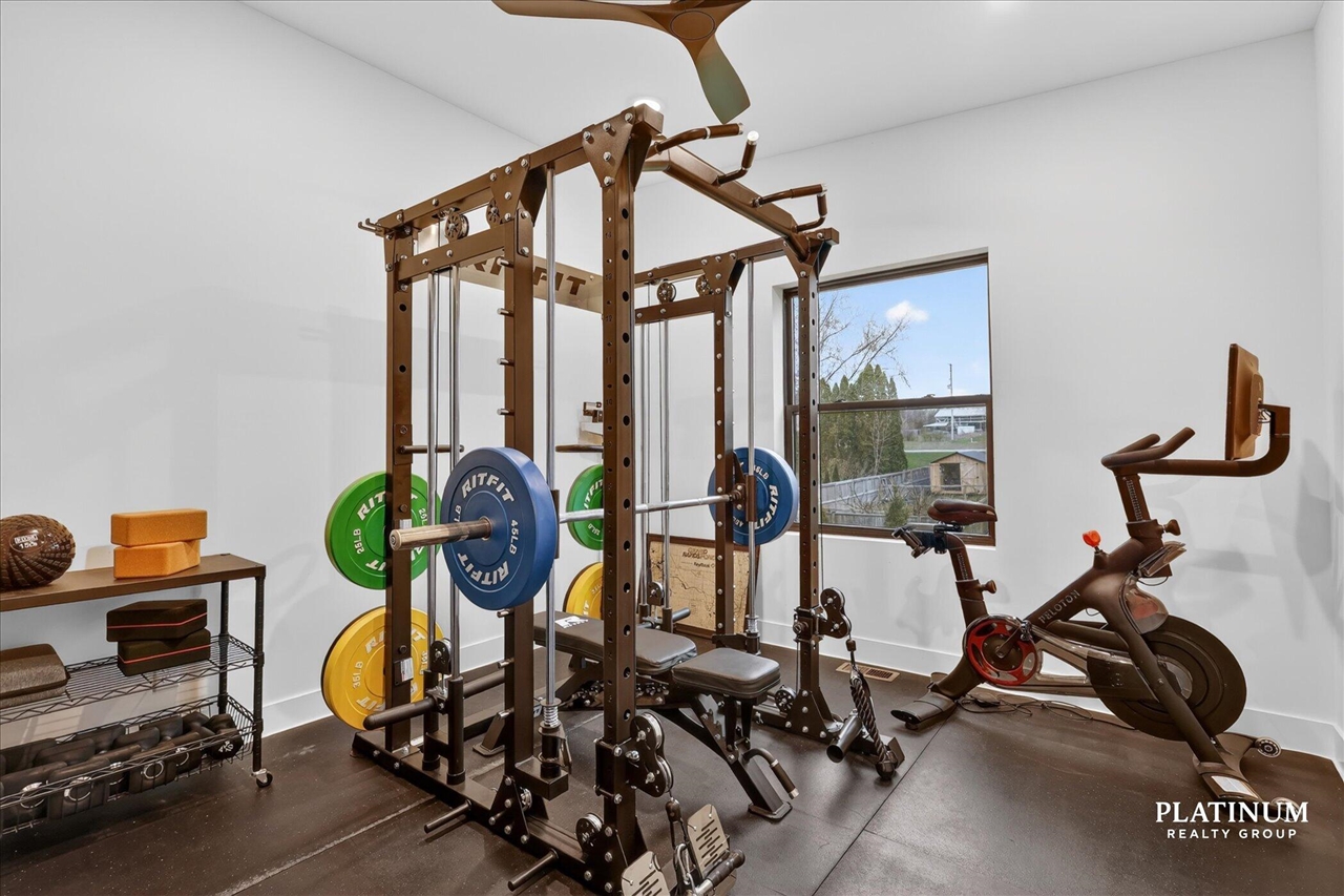 6879 Vista De Oro Drive, Rockford, MI, 49341-9469