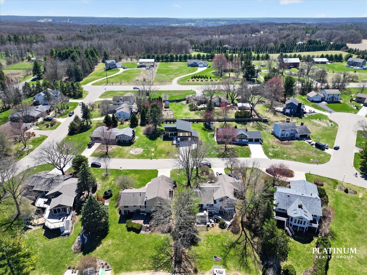 6879 Vista De Oro Drive, Rockford, MI, 49341-9469