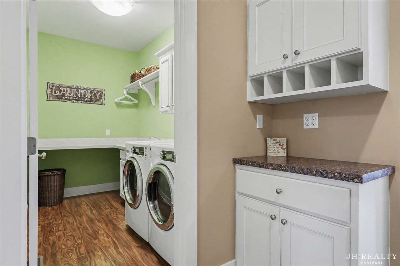 2627 Oak Highland Court, Lowell, MI, 49331