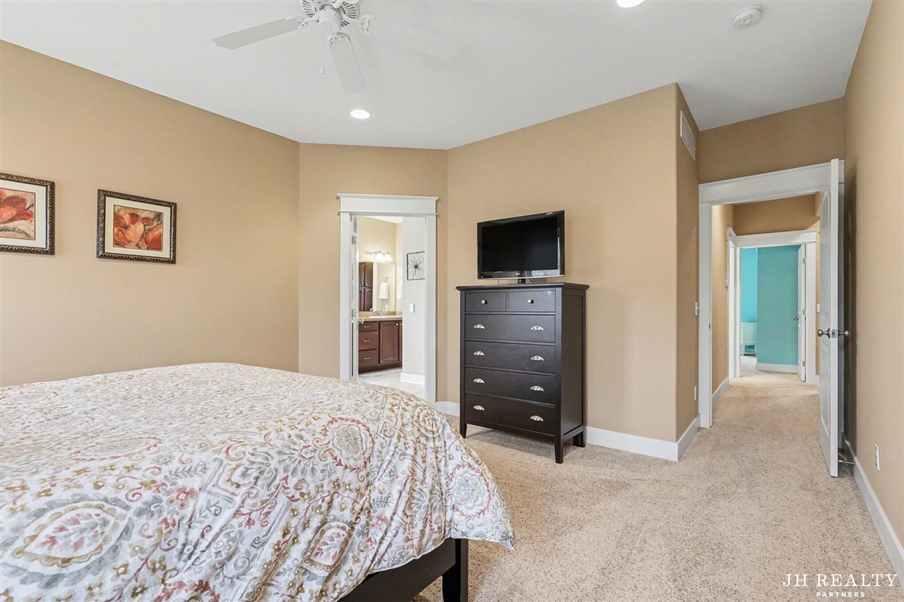 2627 Oak Highland Court, Lowell, MI, 49331