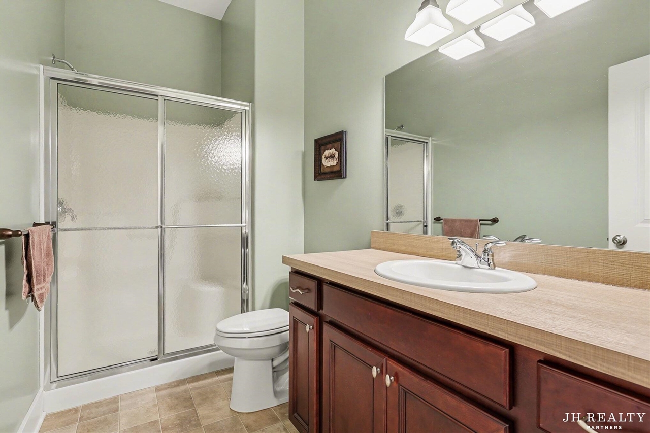 2627 Oak Highland Court, Lowell, MI, 49331