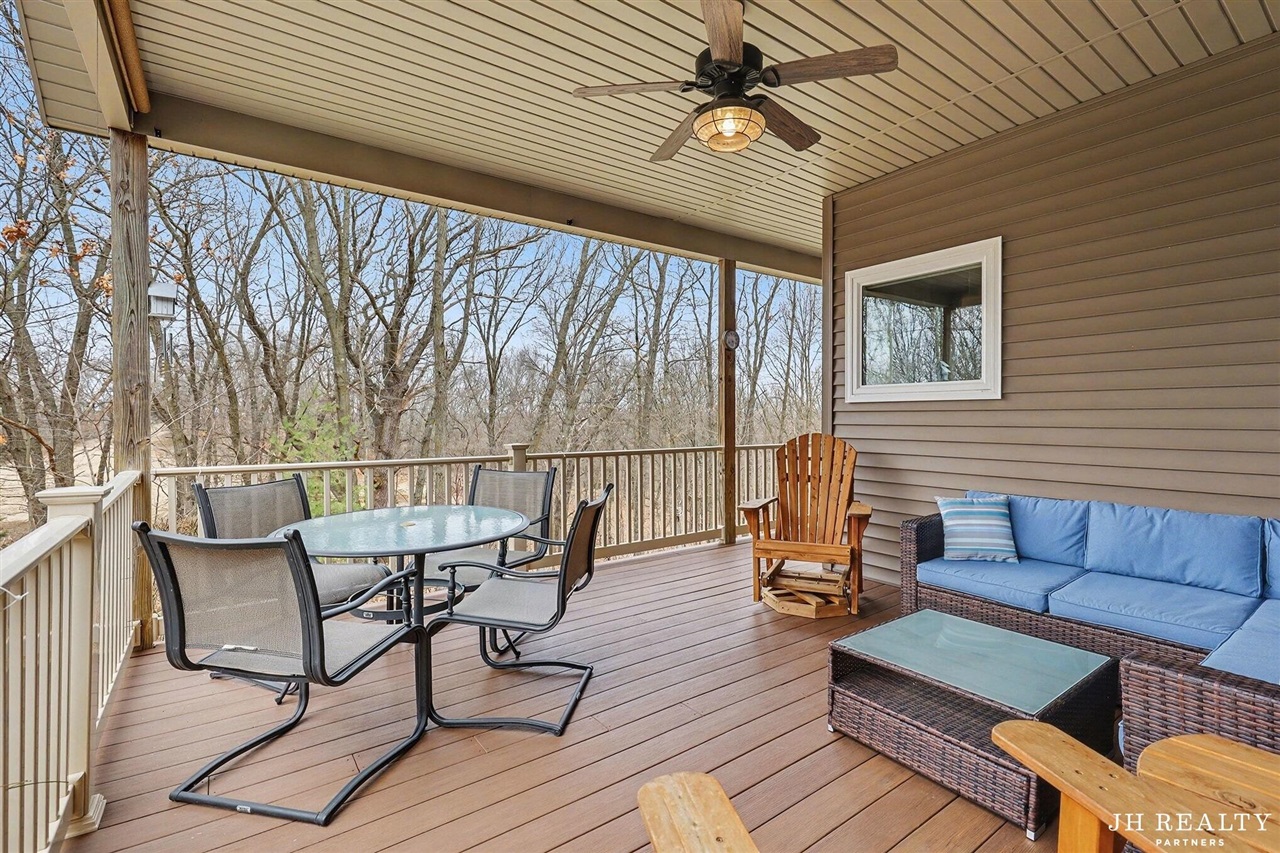 2627 Oak Highland Court, Lowell, MI, 49331