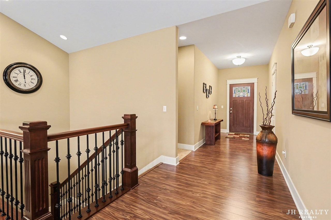 2627 Oak Highland Court, Lowell, MI, 49331