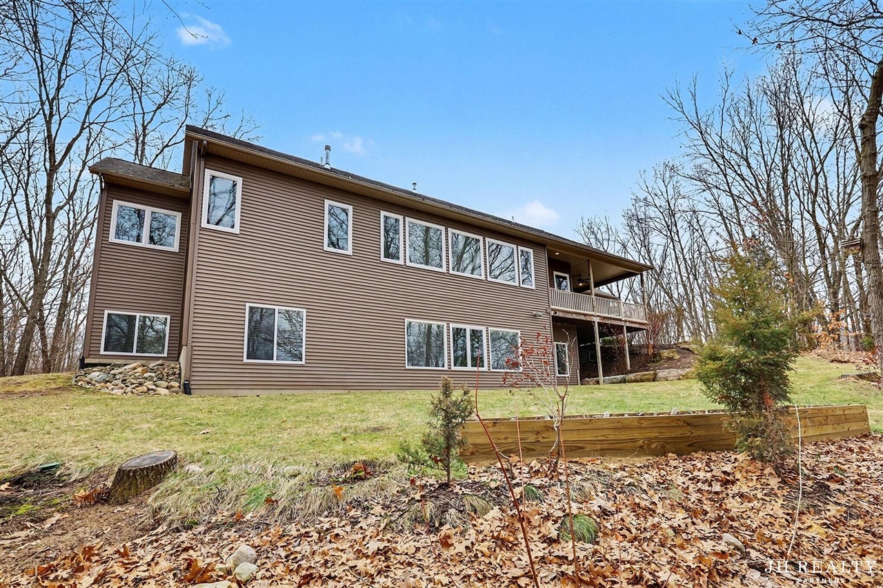 2627 Oak Highland Court, Lowell, MI, 49331